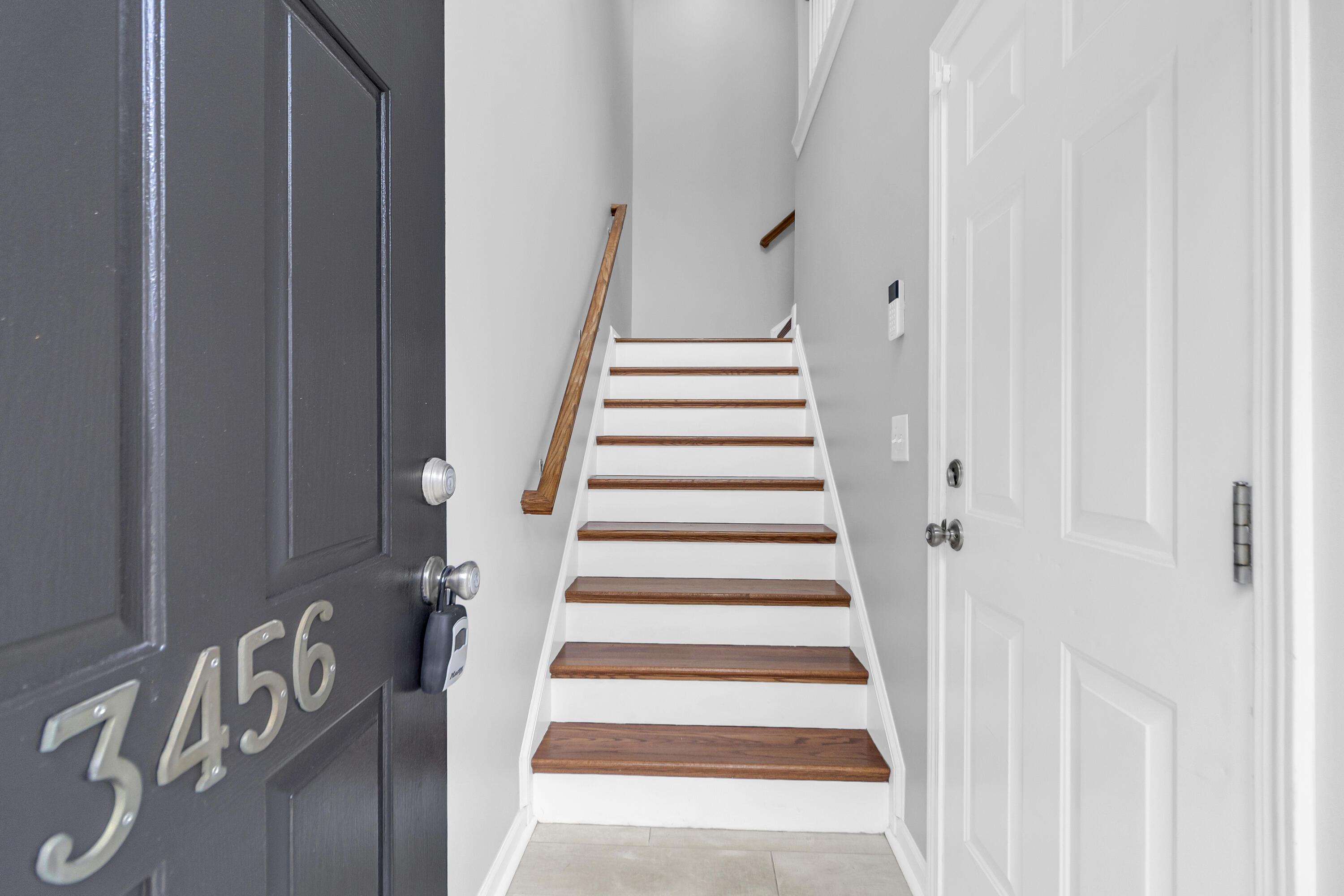 3456 Claremont Street