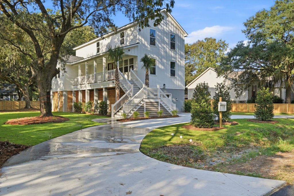 Photo of 3670 Hilton Drive, Johns Island, SC 29455 (MLS # 26028624)
