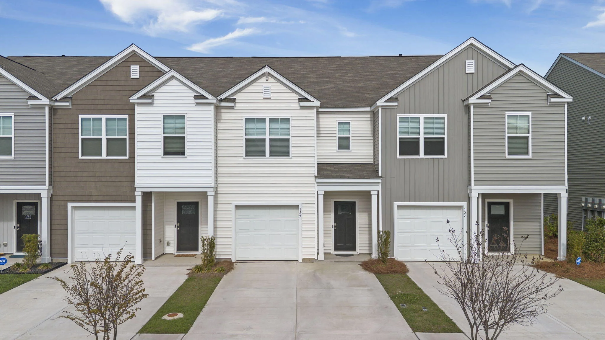 129 Yarrow Way