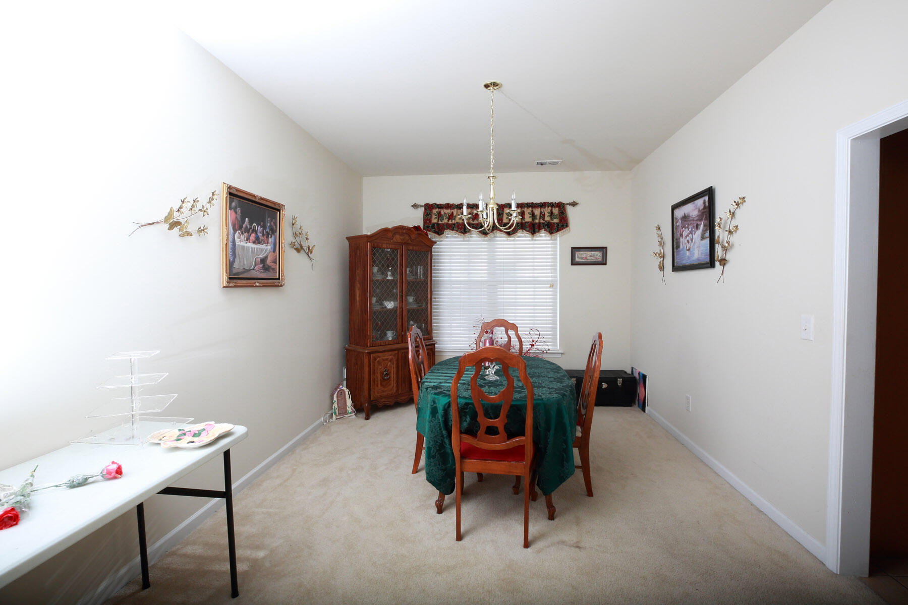 3375 Middlesboro Avenue