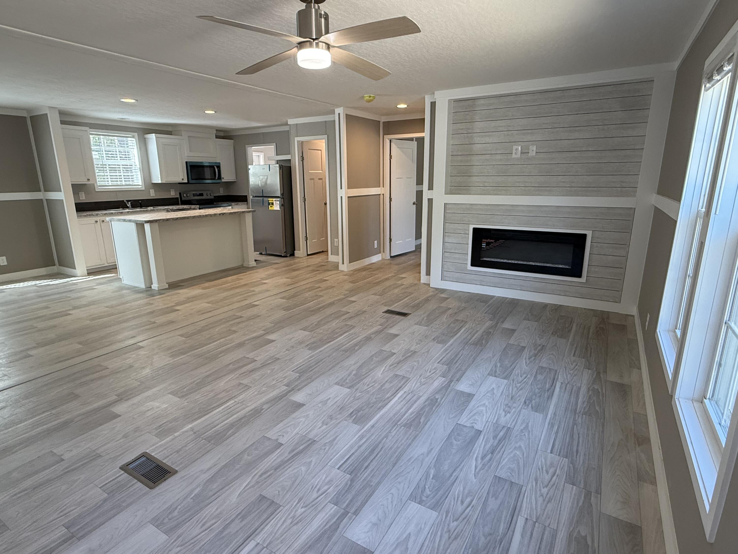 2512 Kelly Bay Road