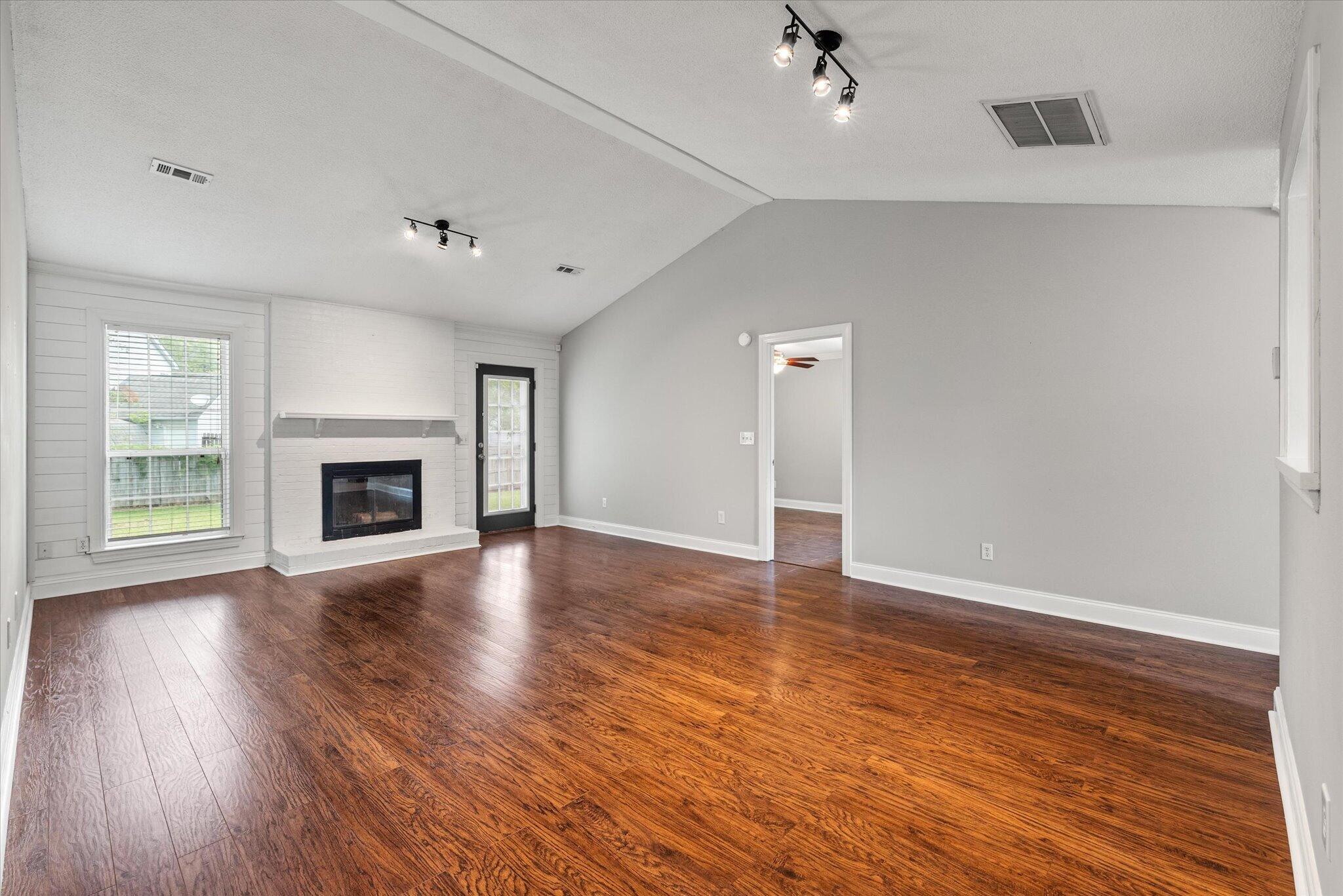 320 Indigo Road