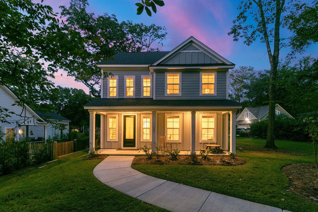Photo of 104 Weston Hall Drive, Summerville, SC 29483 (MLS # 25025958)