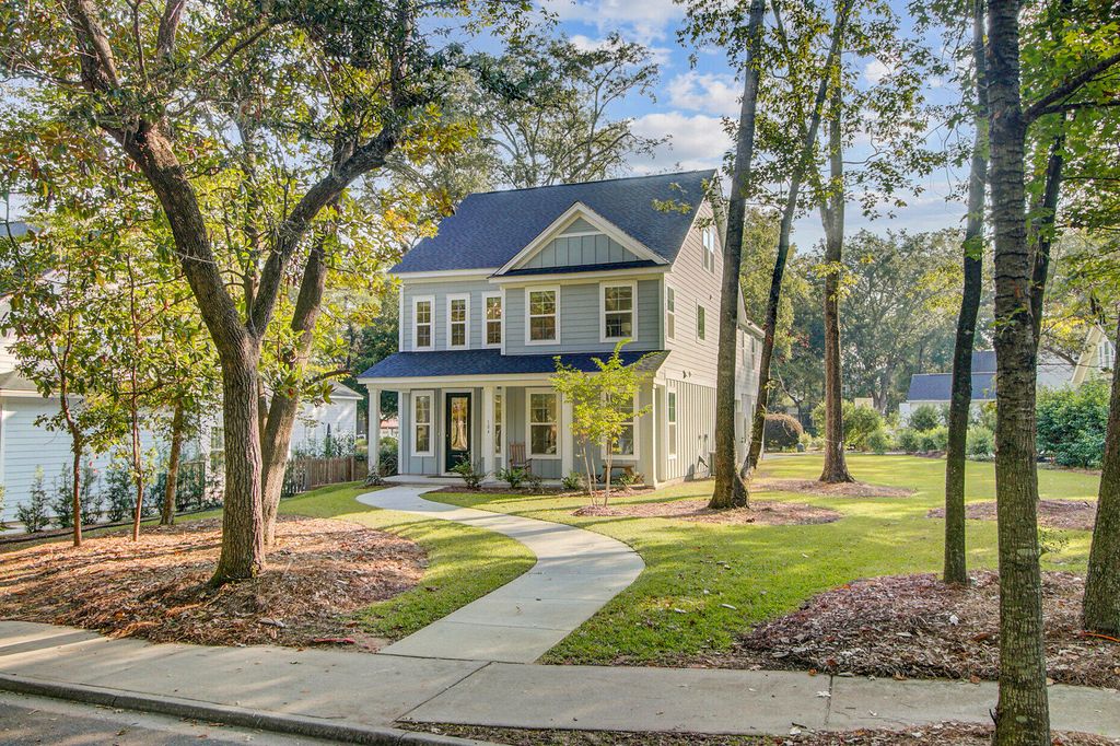 Photo of 104 Weston Hall Drive, Summerville, SC 29483 (MLS # 25025958)