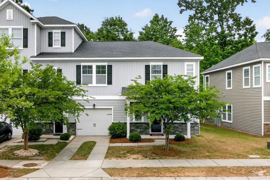 Photo of 4238 Scharite Street, Charleston, SC 29414 (MLS # 26011334)