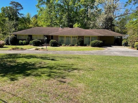 503 S Meadow Drive, Manning, SC 29102 - MLS#: 24011771