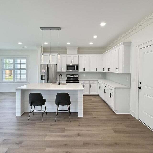 1906 Gumwood Boulevard