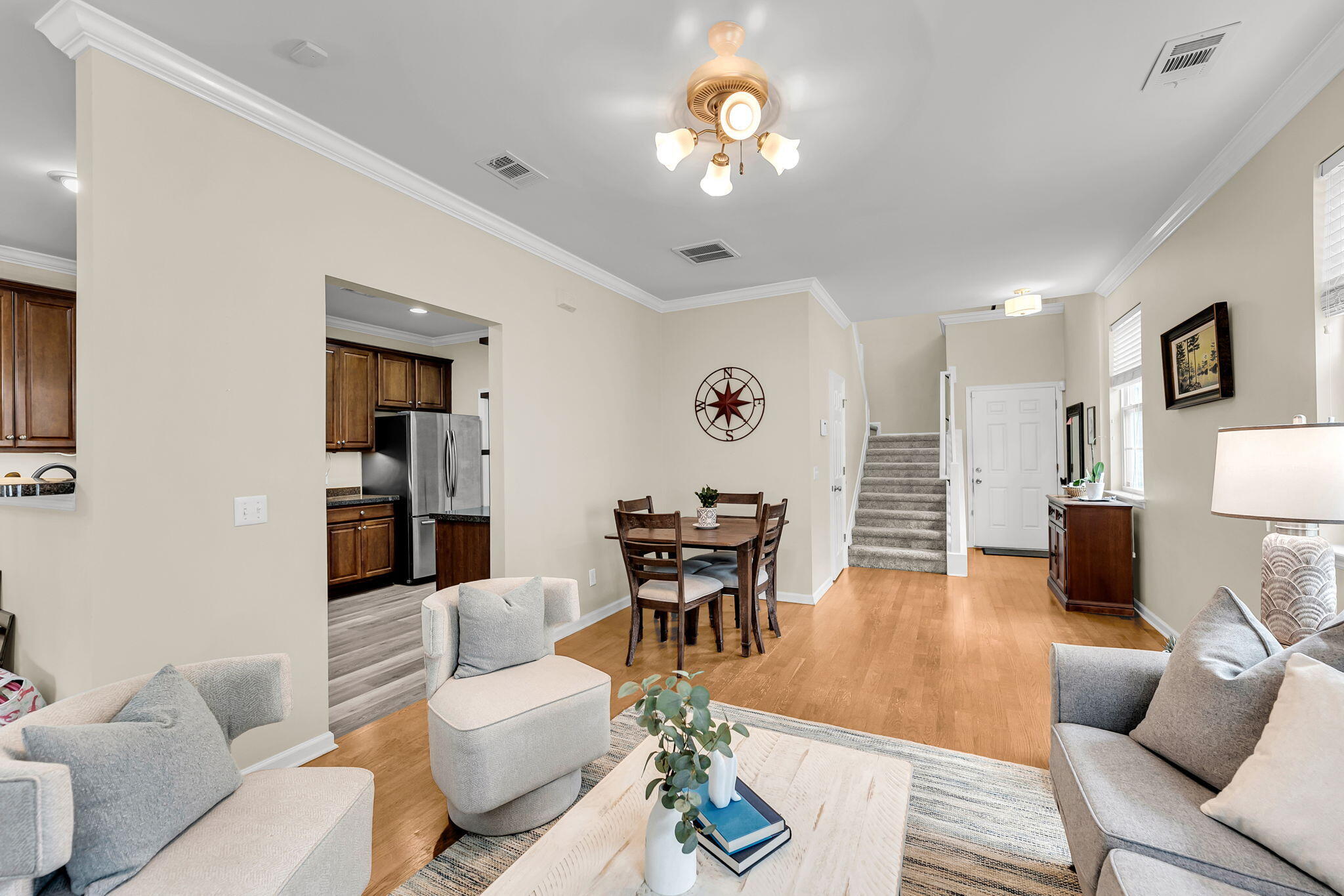 1502 Royal Colony Road