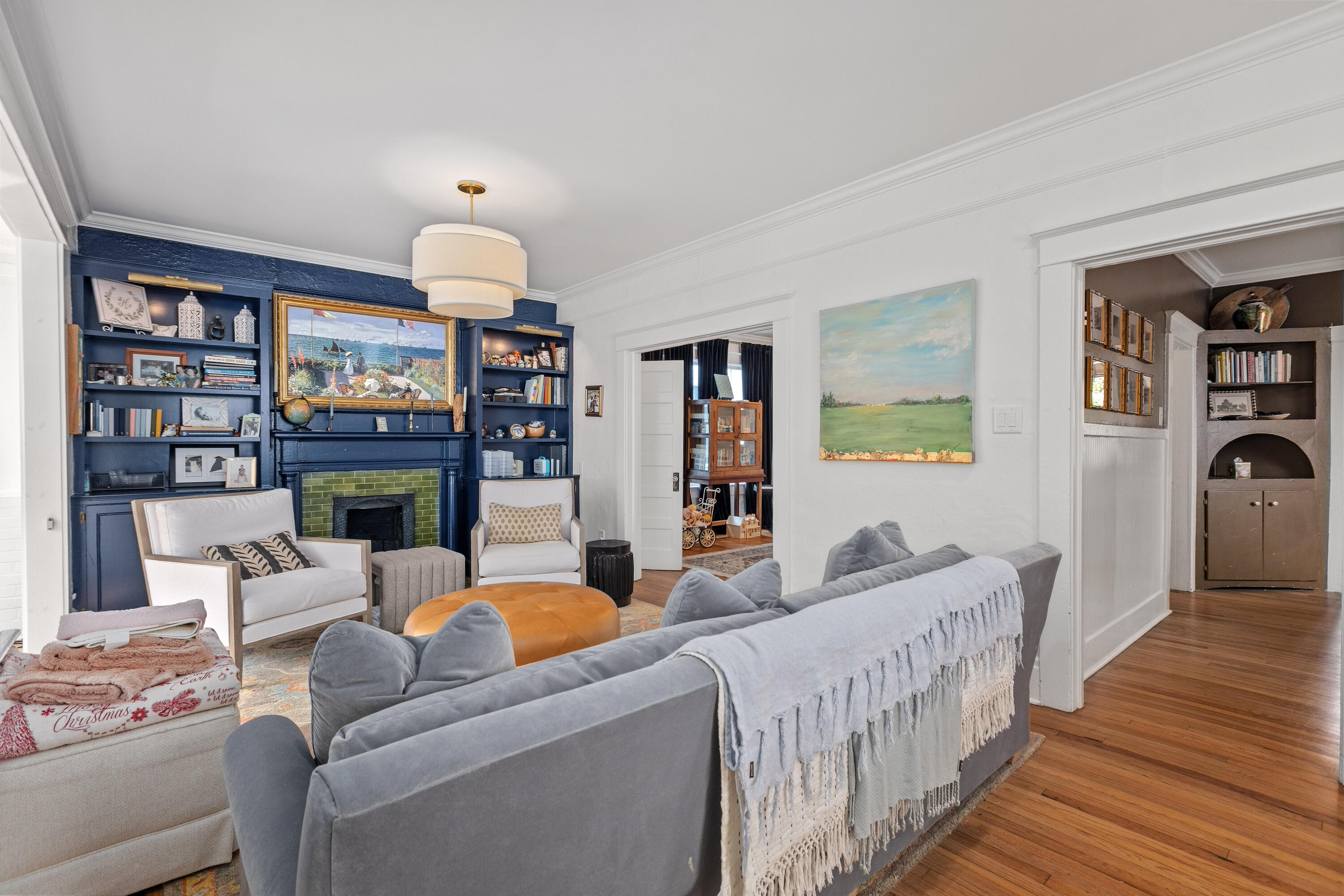 7 Glenwood Avenue
