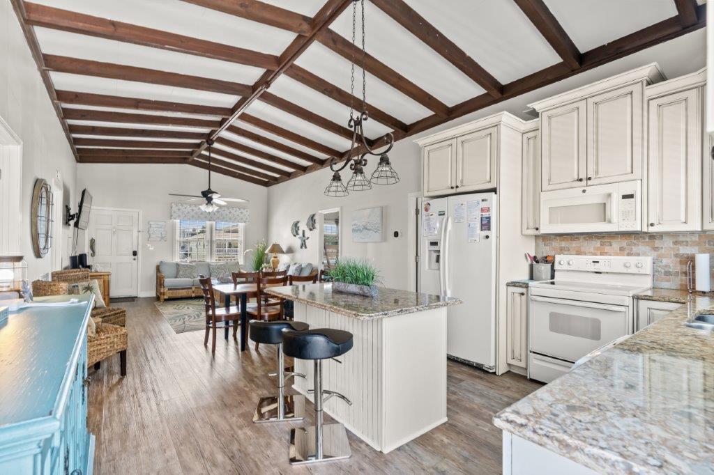 325 N 58th Avenue