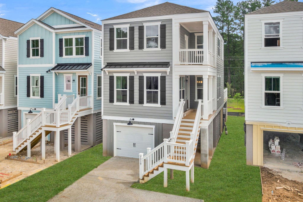 Photo of 7361 Longtown Drive, Hanahan, SC 29410 (MLS # 26027739)