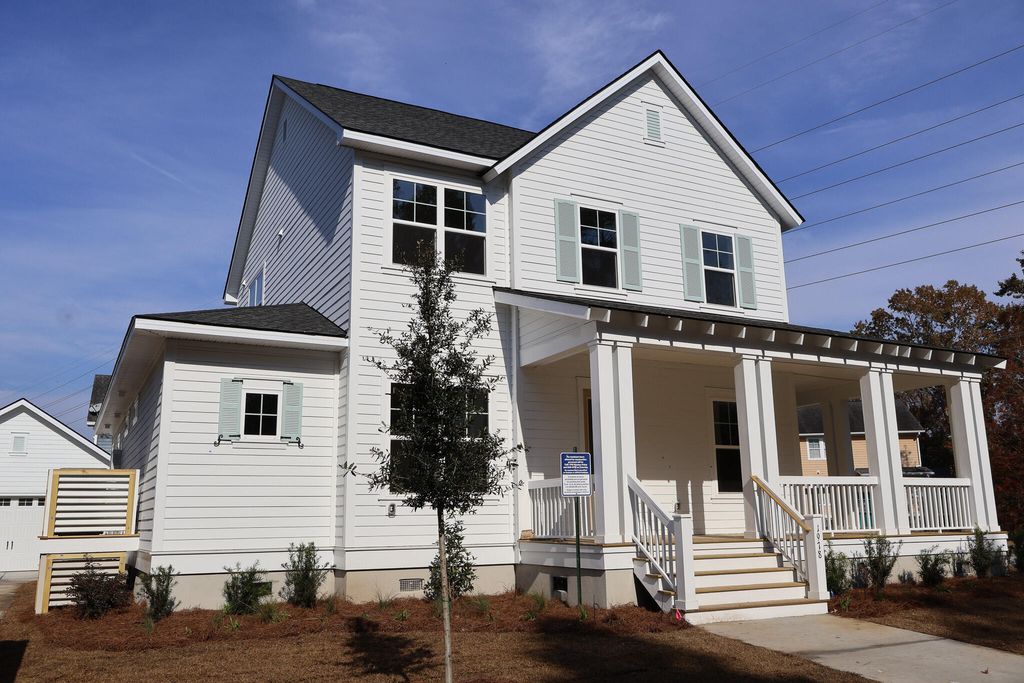 Photo of 1978 Planters Drive, Charleston, SC 29414 (MLS # 25022761)