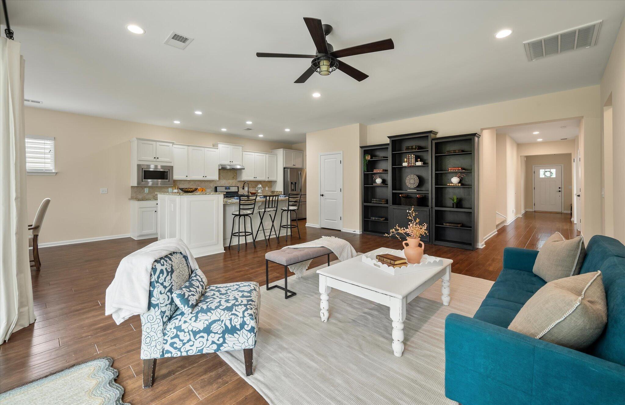 521 Tranquil Waters Way