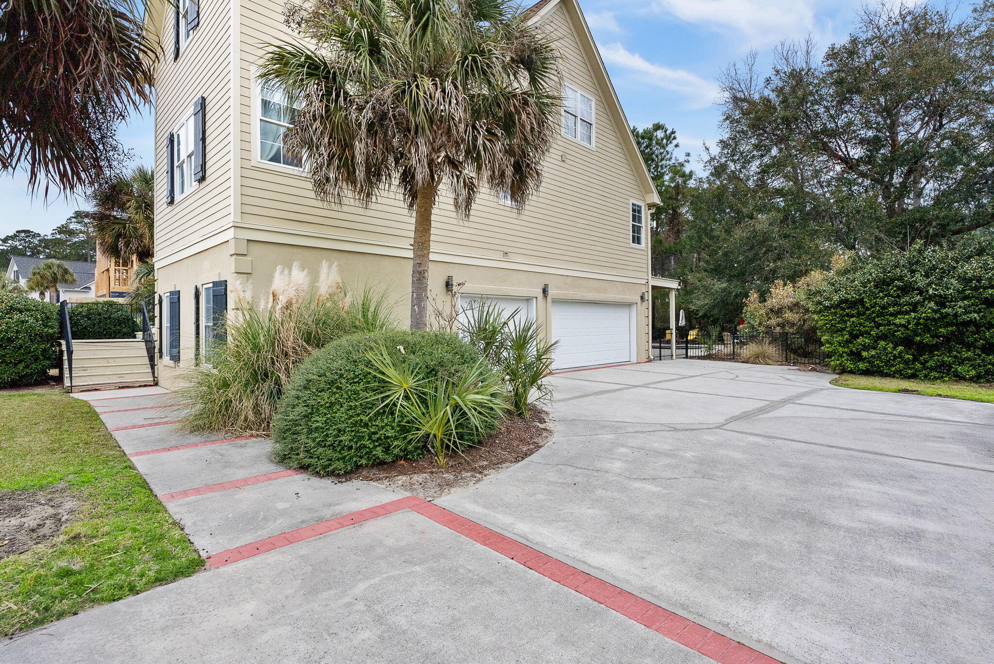 2910 Maritime Forest Drive