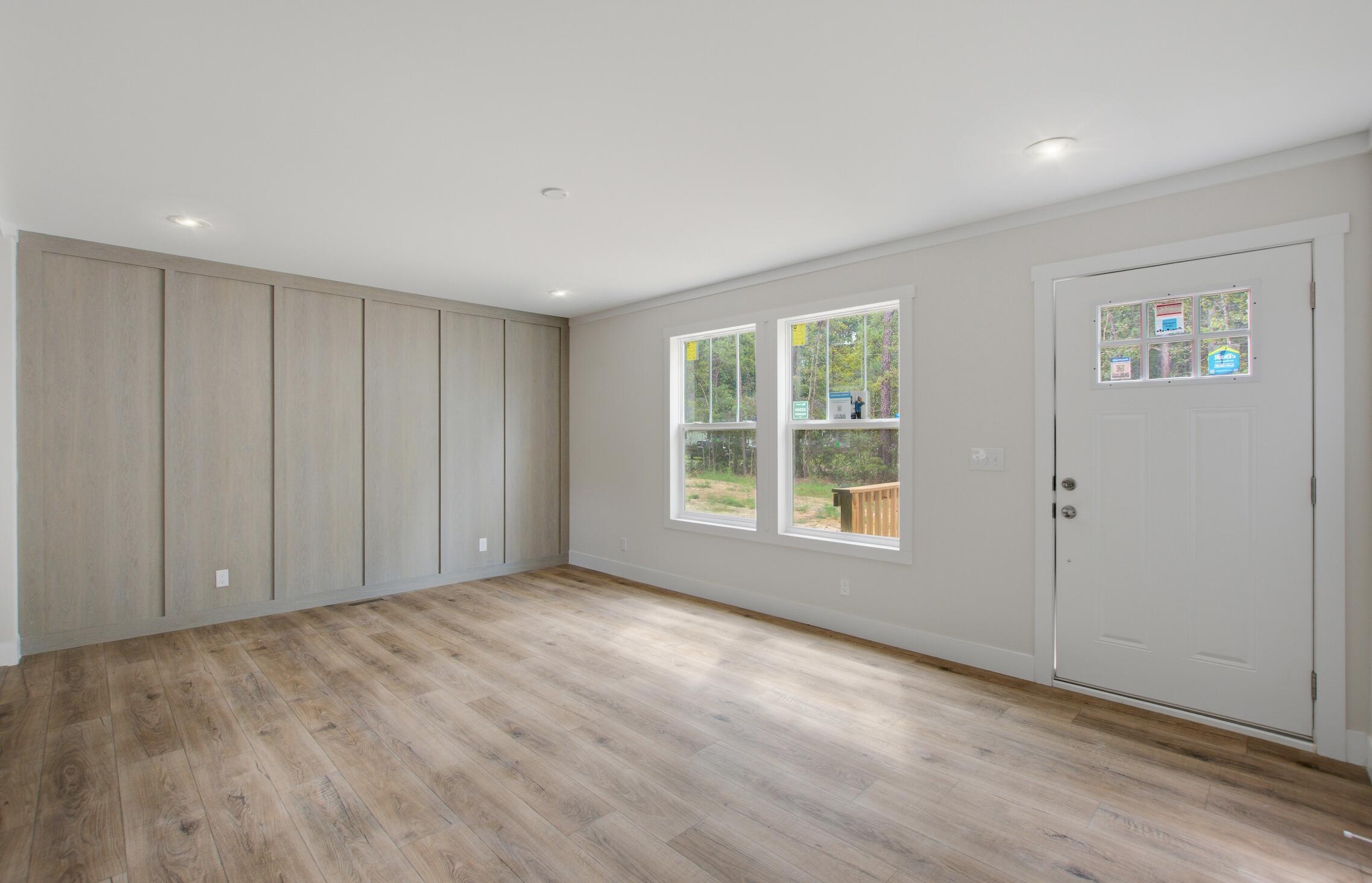 111 Amber Road