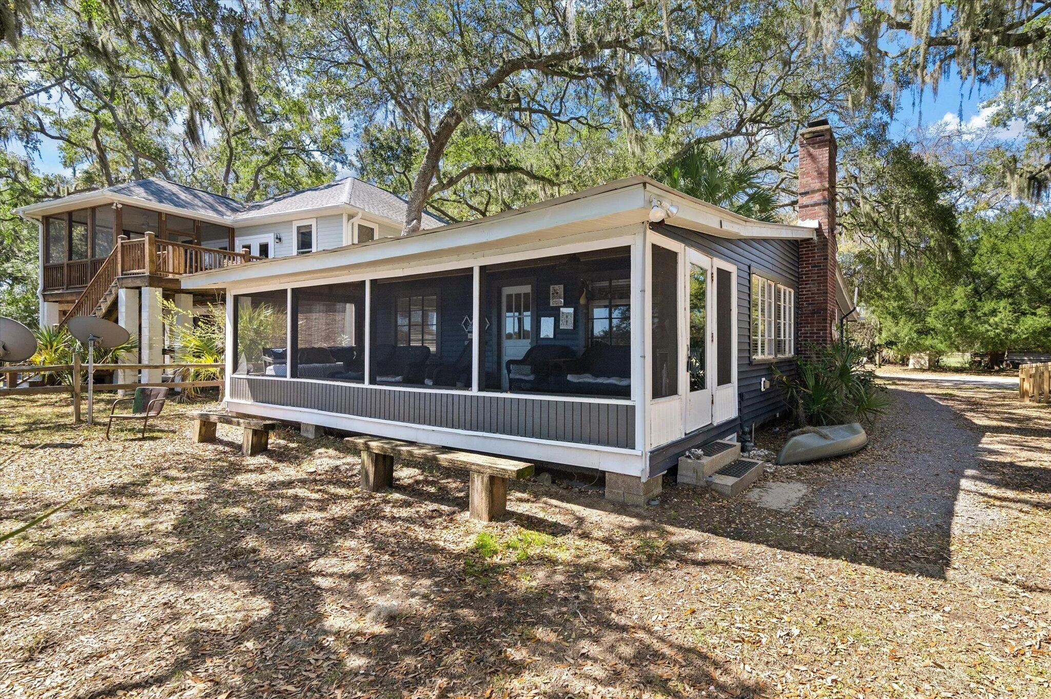 8537 Oyster Factory Rd