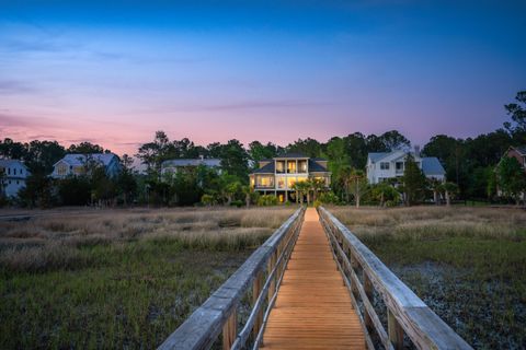 A home in Awendaw