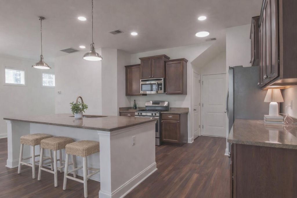 Photo of 2152 Oyster Reef Lane, Mount Pleasant, SC 29466 (MLS # 26005511)