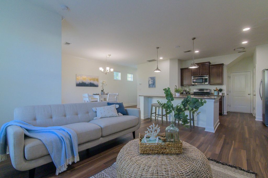 Photo of 2152 Oyster Reef Lane, Mount Pleasant, SC 29466 (MLS # 26005511)