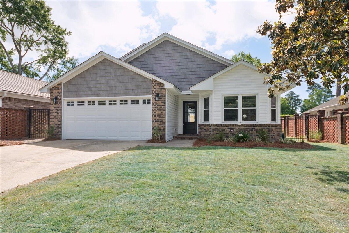 1665 Fairway Place Lane