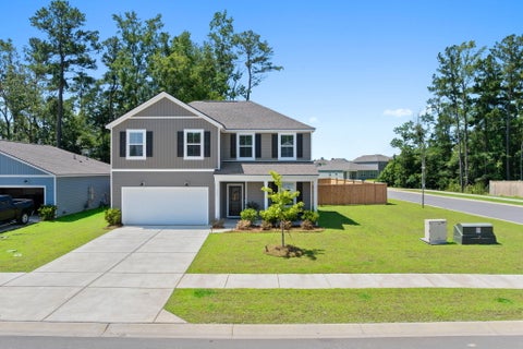 Photo of 746 Meadowbrook Lane, Summerville, SC 29486 (MLS # 26018671)