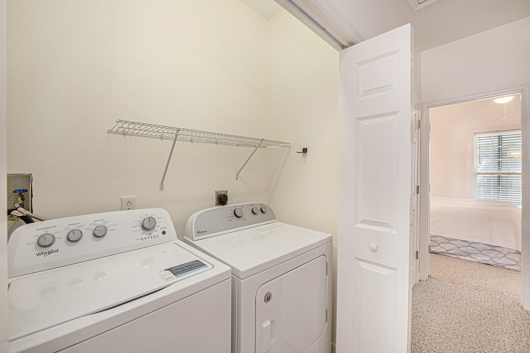 Folly Beach, South Carolina 29439, United States, 3 Bedrooms Bedrooms, ,3 BathroomsBathrooms,Residential,Active,119180