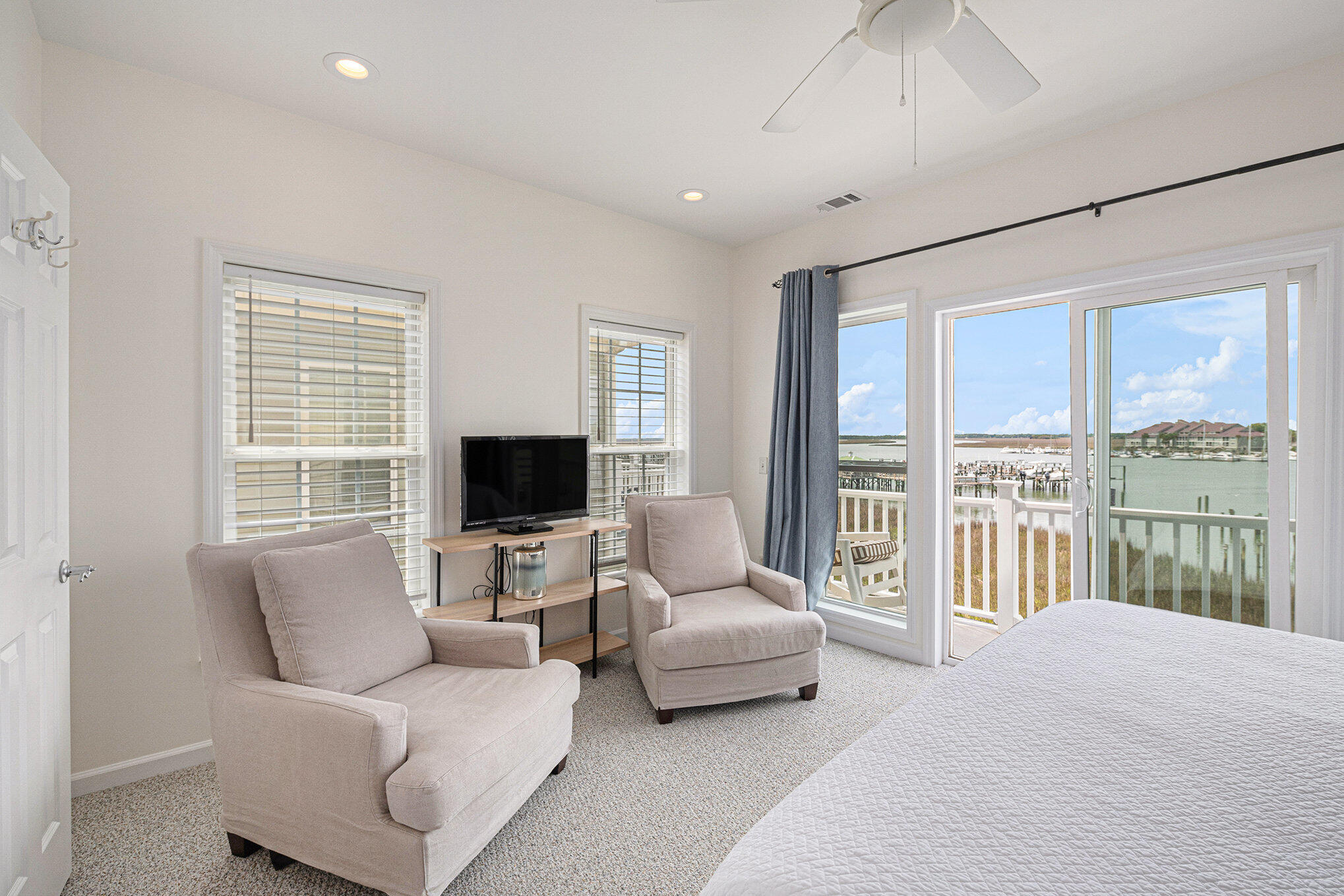 Folly Beach, South Carolina 29439, United States, 3 Bedrooms Bedrooms, ,3 BathroomsBathrooms,Residential,Active,119180