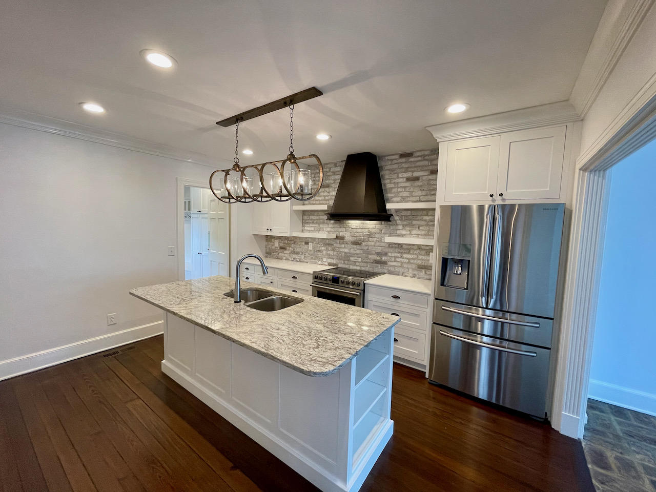 3 1/2 St Michaels Alley