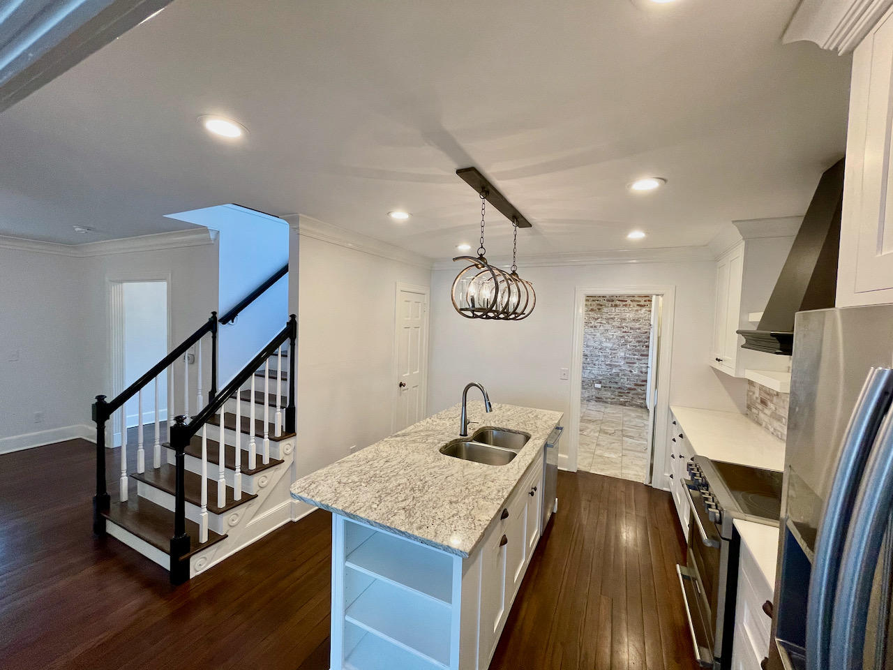 3 1/2 St Michaels Alley