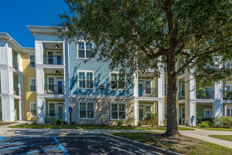 Photo of 2000 Belle Isle Avenue #304, Mount Pleasant, SC 29464 (MLS # 26028609)