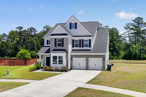 Photo of 328 Firewheel Court, Summerville, SC 29486 (MLS # 26014899)