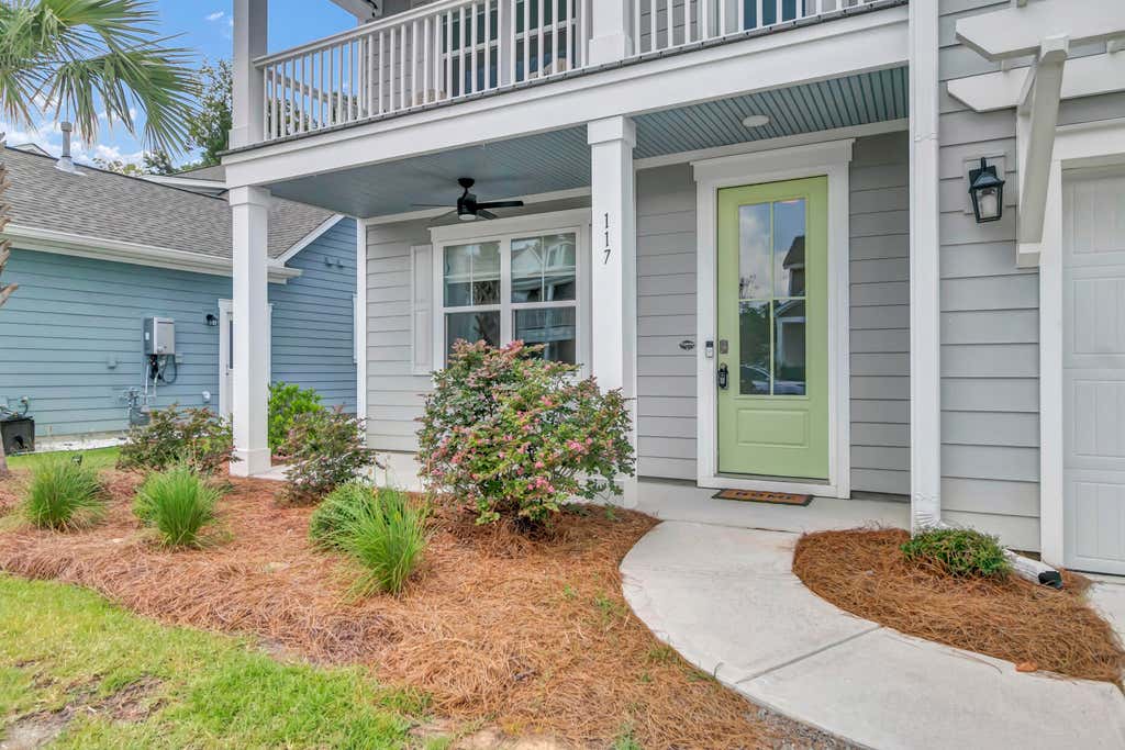 Photo of 117 Loon Drive, Summerville, SC 29483 (MLS # 26019758)