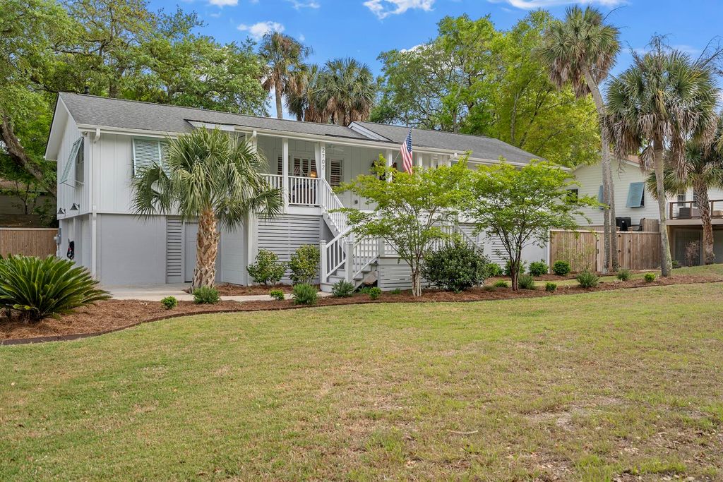 Photo of 2702 Waterway Boulevard, Isle of Palms, SC 29451 (MLS # 26011127)