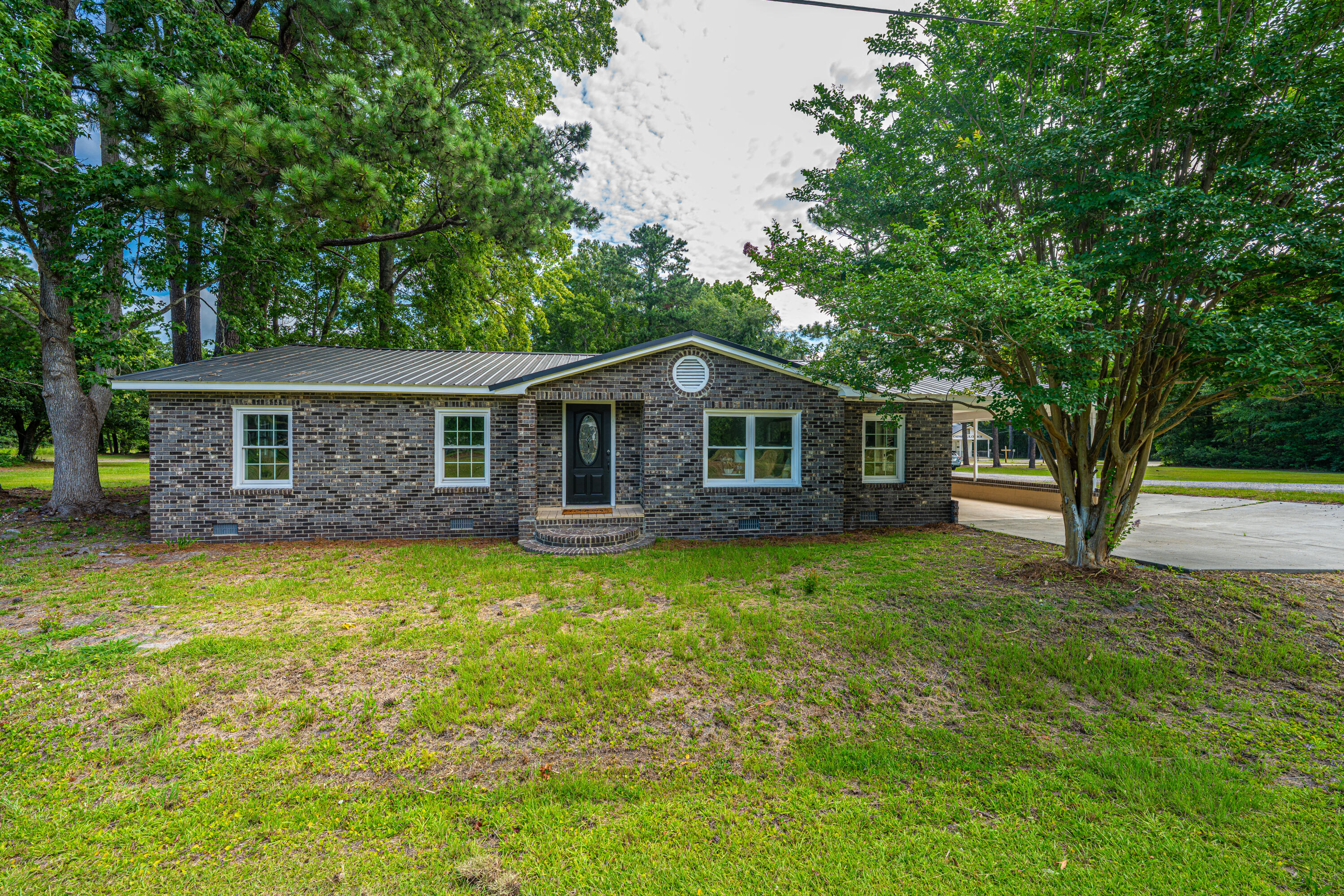 4649 N Highway 52