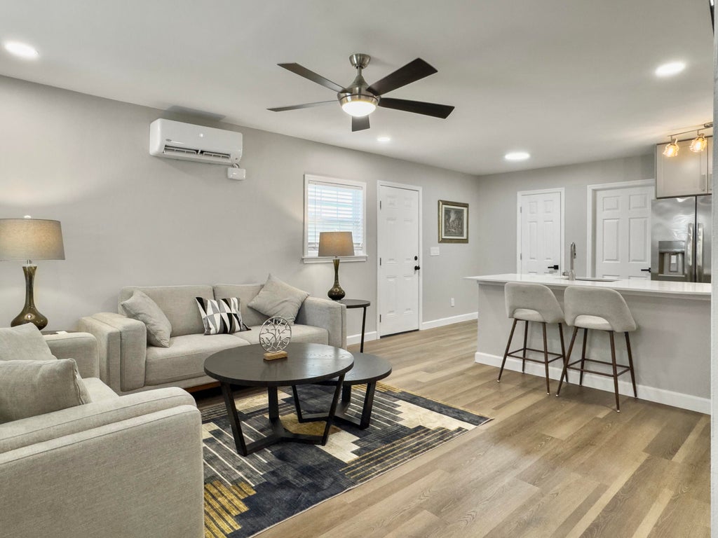 Photo of 33 Athens Court, Charleston, SC 29403 (MLS # 26029464)