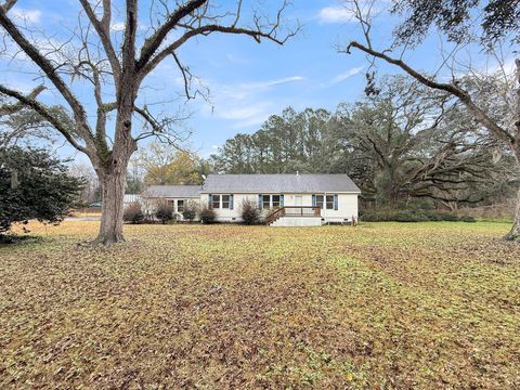 A home in Walterboro