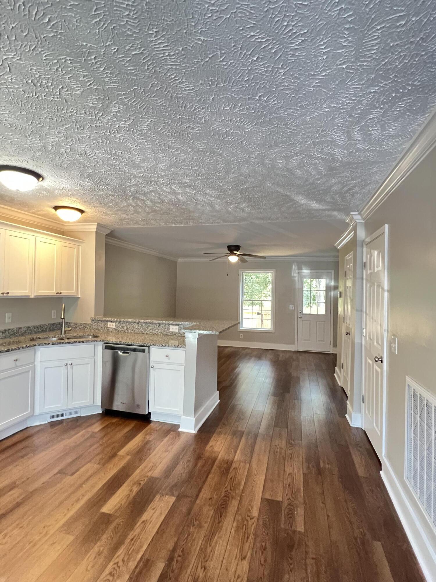 8589 Lake Marion Drive 600