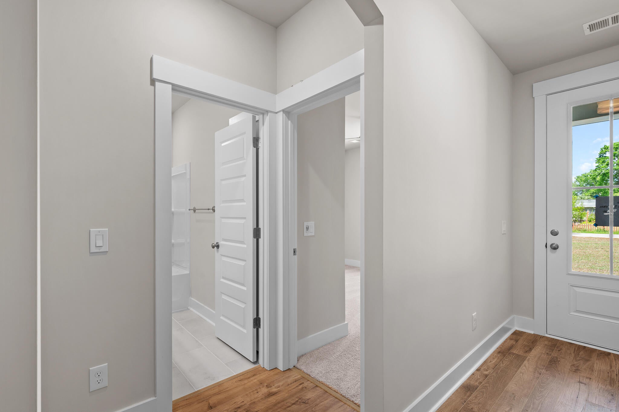 5724 Gabe Moultrie Drive