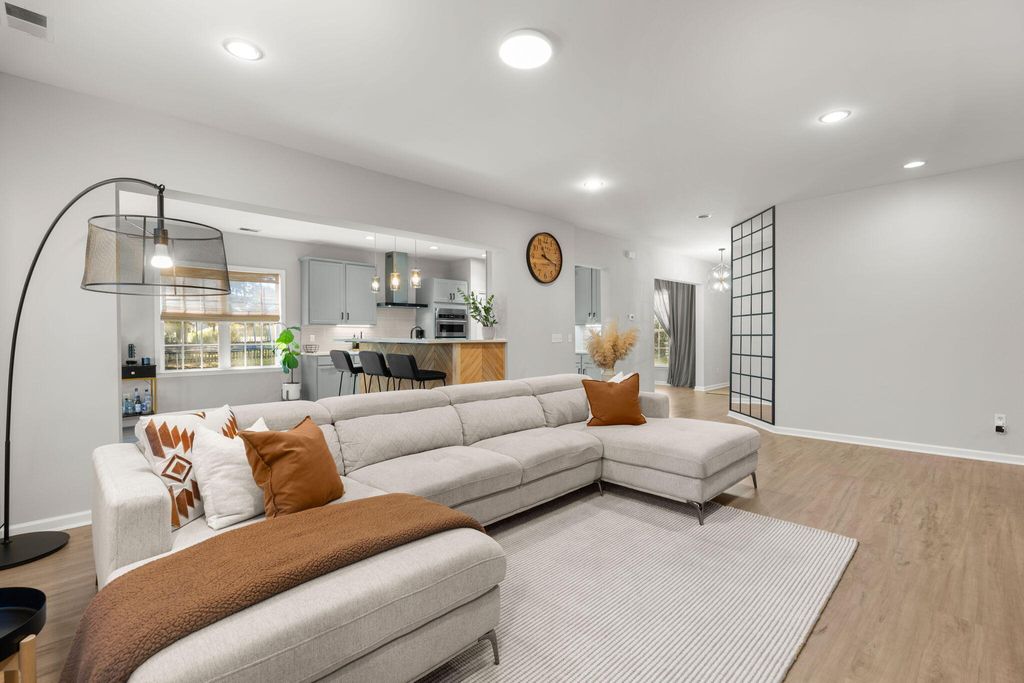 Photo of 1504 St Stephens Way, Hanahan, SC 29410 (MLS # 25029861)