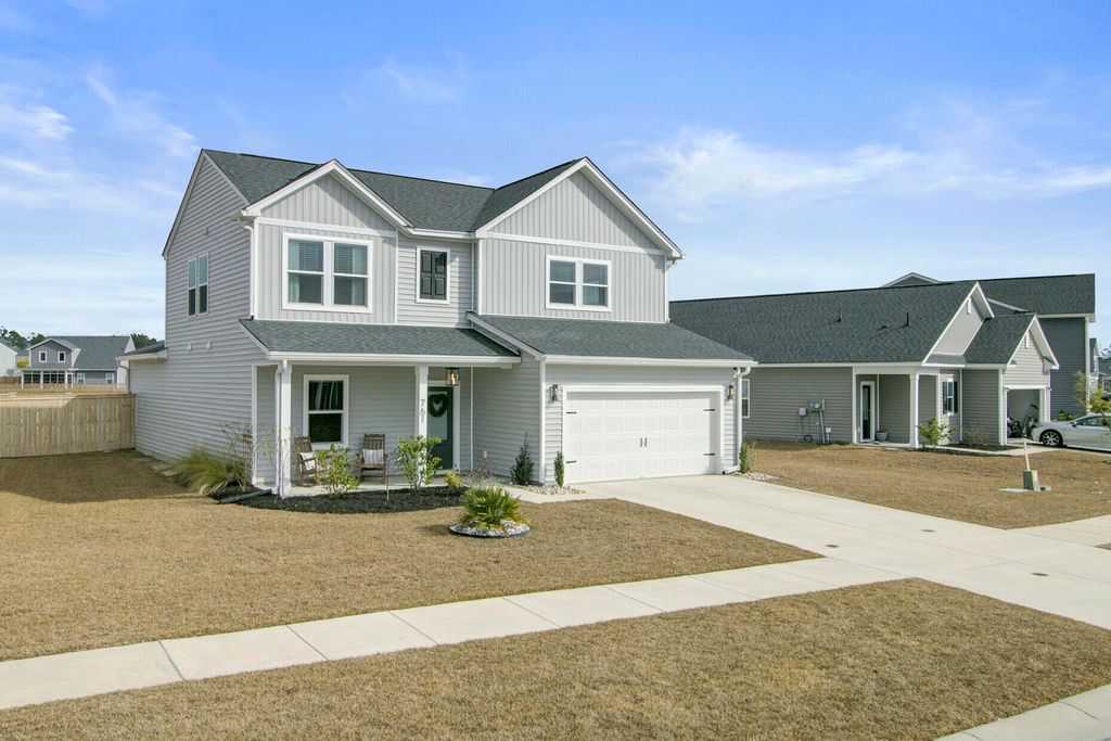 Photo of 761 Sienna Way, Summerville, SC 29486 (MLS # 26001492)