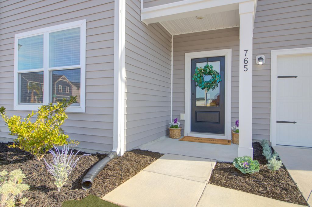 Photo of 765 Sienna Way, Summerville, SC 29486 (MLS # 26002974)