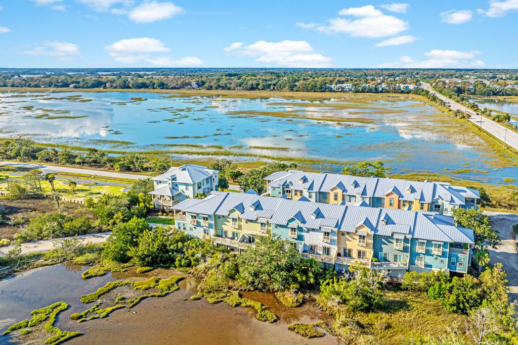 Photo of 1011 Lighterman Way, Charleston, SC 29412 (MLS # 26015794)