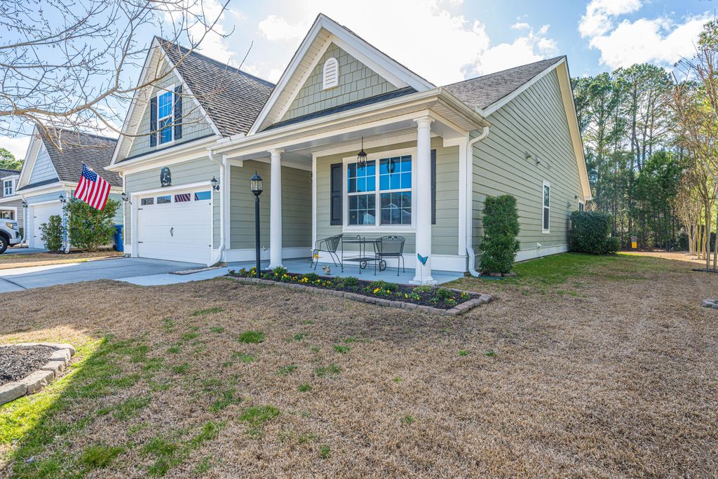 Photo of 8642 Sentry Circle, North Charleston, SC 29420 (MLS # 26005980)