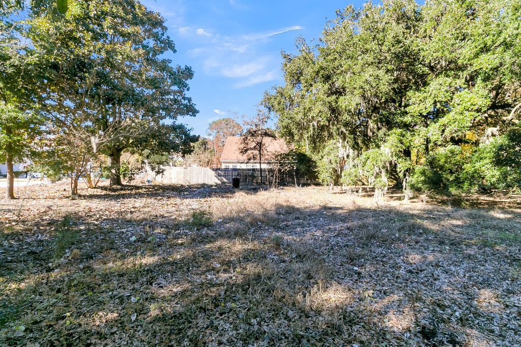 Photo of 1410 Jefferson Road, Mount Pleasant, SC 29466 (MLS # 24030699)