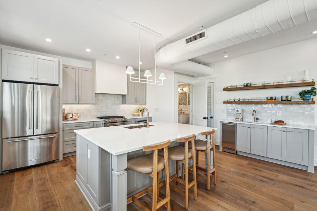 Photo of 651 King Street, Charleston, SC 29403 (MLS # 26017763)