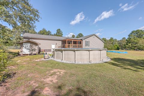 A home in Summerton