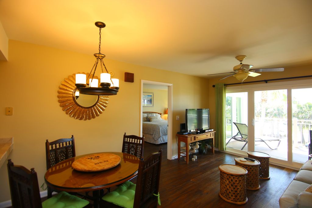 Photo of 2927 Atrium Villa Drive #27, Seabrook Island, SC 29455 (MLS # 26005334)
