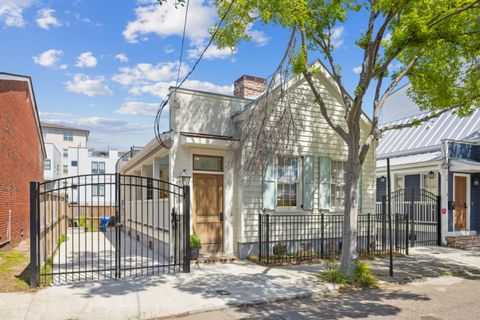 Photo of 22 Sheppard Street, Charleston, SC 29403 (MLS # 25010461) Photo of 22 Sheppard Street, Charleston, SC 29403 (MLS # 25010461)