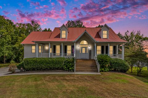 A home in Goose Creek