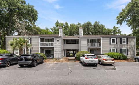 Photo of 1054 Anna Knapp BLVD #1g, Mount Pleasant, SC 29464 (MLS # 26020446)